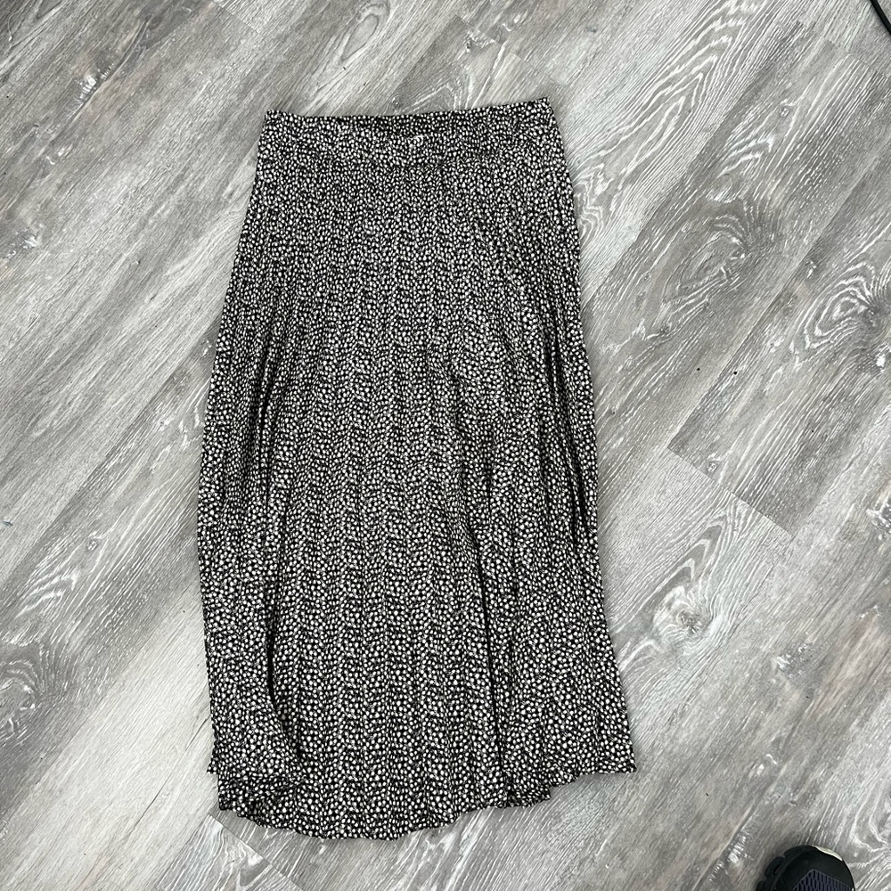 Max Studio NWT Skirt